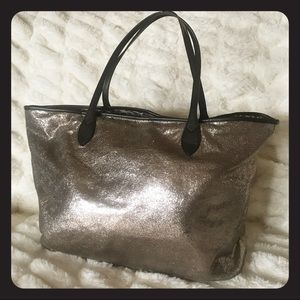 Sorial Metallic Tote Bag!